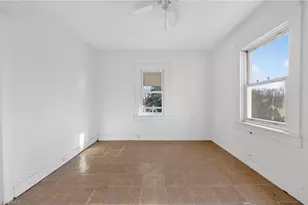 421 Vine St, Eden, NC 27288 - Photo 6