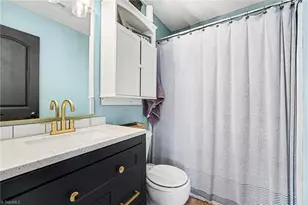 206 Hughes St, Asheboro, NC 27203 - Photo 16