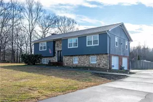 399 Comanche Dr, Advance, NC 27006 - Photo 10