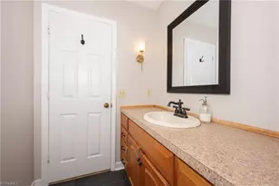 399 Comanche Dr, Advance, NC 27006 - Photo 28