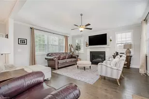 3082 Cascade Dr, Burlington, NC 27216 - Photo 8