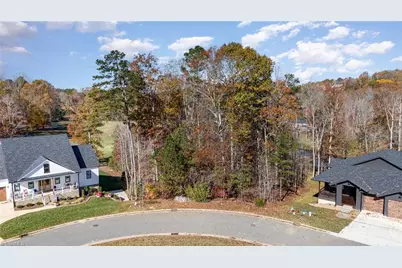 011 High Meadow Drive, Asheboro, NC 27205 - Photo 10
