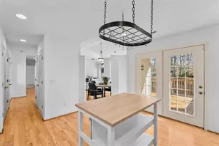 402 Shadybrook Rd, High Point, NC 27265 - Photo 18