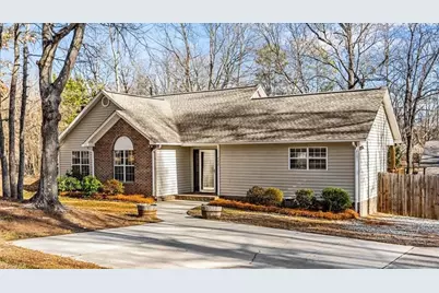 402 Shadybrook Road, High Point, NC 27265 - Photo 4