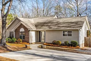 402 Shadybrook Rd, High Point, NC 27265 - Photo 4