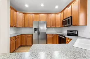 112 Glenwood Ln, King, NC 27021 - Photo 8