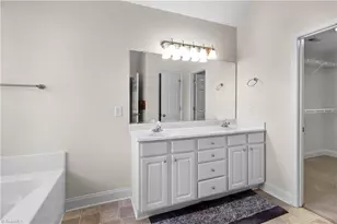 112 Glenwood Ln, King, NC 27021 - Photo 18