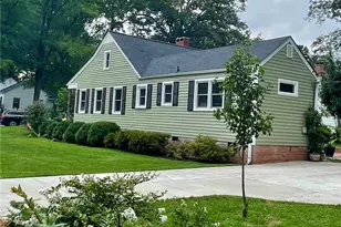 1313 Cardinal Pl, Greensboro, NC 27408 - Photo 2