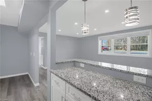 105 Dahl St, Madison, NC 27025 - Photo 6