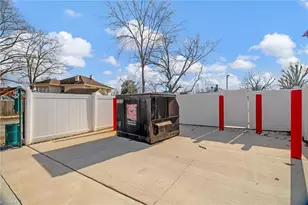 105 Dahl St, Madison, NC 27025 - Photo 34