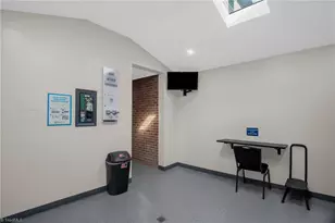 105 Dahl St, Madison, NC 27025 - Photo 32