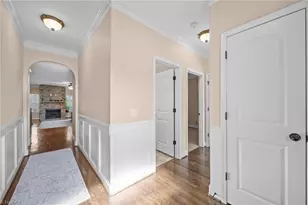 601 Grandview Dr, Graham, NC 27253 - Photo 4