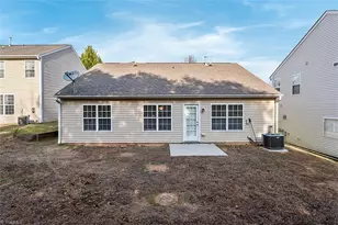 1040 Treble Ct, Winston-Salem, NC 27127 - Photo 2