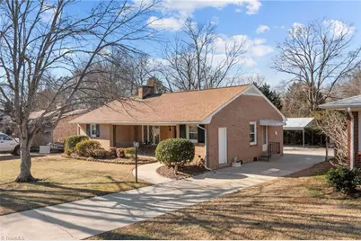 1518 Sherwood Drive, Burlington, NC 27215 - Photo 2