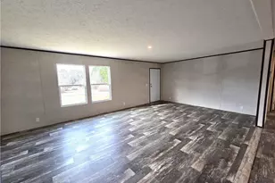 106 Lynnewood Dr, Mount Airy, NC 27030 - Photo 10