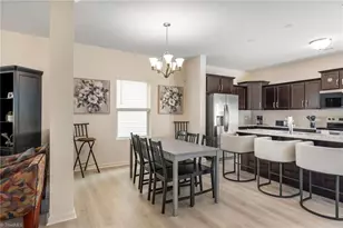 3107 Highlander Pt, Greensboro, NC 27405 - Photo 14