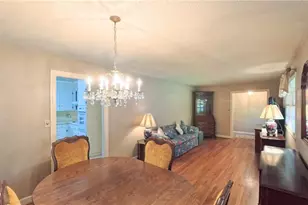 5509 Fallingbrooks Dr, Greensboro, NC 27407 - Photo 14