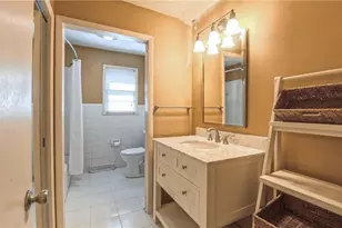 5509 Fallingbrooks Dr, Greensboro, NC 27407 - Photo 28