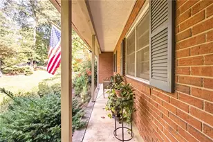 5509 Fallingbrooks Dr, Greensboro, NC 27407 - Photo 6