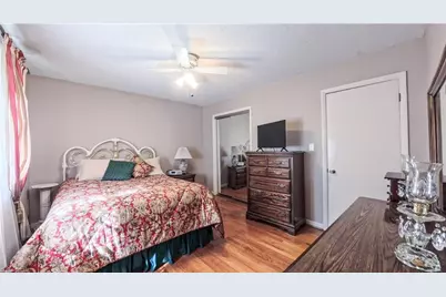 5509 Fallingbrooks Drive, Greensboro, NC 27407 - Photo 34