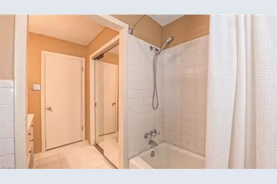 5509 Fallingbrooks Drive, Greensboro, NC 27407 - Photo 30