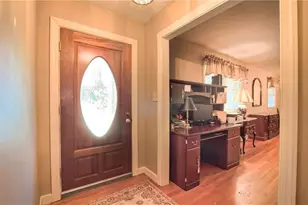 5509 Fallingbrooks Dr, Greensboro, NC 27407 - Photo 8