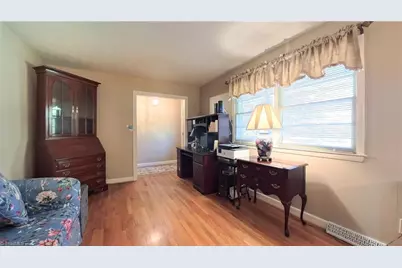 5509 Fallingbrooks Drive, Greensboro, NC 27407 - Photo 10