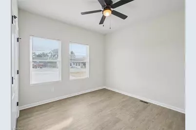 109 W Old Glencoe Road, Burlington, NC 27217 - Photo 8