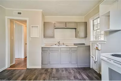 1113 Louise Road, Winston-Salem, NC 27107 - Photo 6