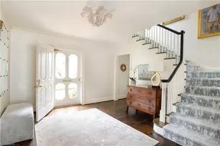 702 Woodland Dr, Greensboro, NC 27408 - Photo 2