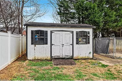 4008 Deerfield Street, High Point, NC 27265 - Photo 24