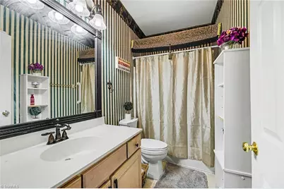 4008 Deerfield Street, High Point, NC 27265 - Photo 18