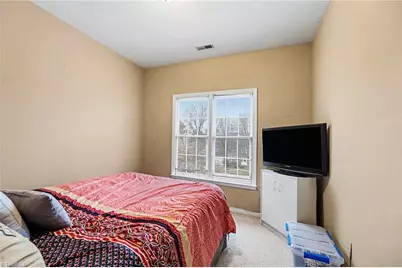 4008 Deerfield Street, High Point, NC 27265 - Photo 16