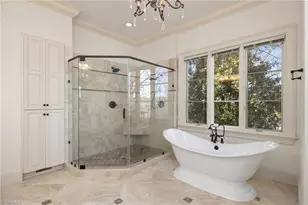 4 Deerwood Ct, Greensboro, NC 27410 - Photo 28