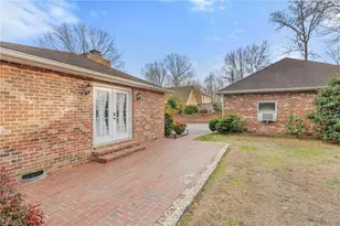 471 W Hunting Ridge Dr, Thomasville, NC 27360 - Photo 12
