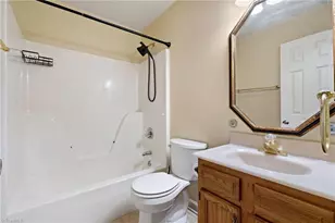 471 W Hunting Ridge Dr, Thomasville, NC 27360 - Photo 32