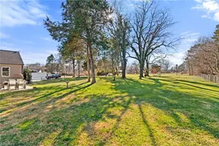 3909 Johnson St, High Point, NC 27265 - Photo 48