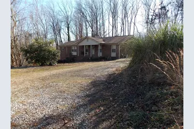 1004 Hillcroft Road, Browns Summit, NC 27214 - Photo 6