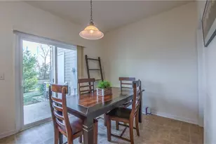 6886 Derby Run Dr, Whitsett, NC 27377 - Photo 10