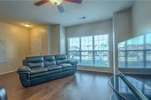 6886 Derby Run Dr, Whitsett, NC 27377 - Photo 4