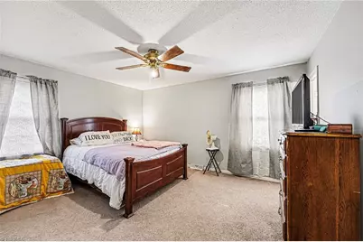 406 E Wellington Lane, Walnut Cove, NC 27052 - Photo 16