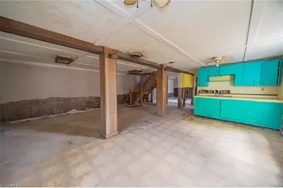 3089 Pipers Gap Road, Mount Airy, NC 27030 - Photo 14