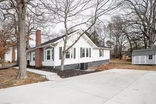 821 Fisher Ferry St, Thomasville, NC 27360 - Photo 22