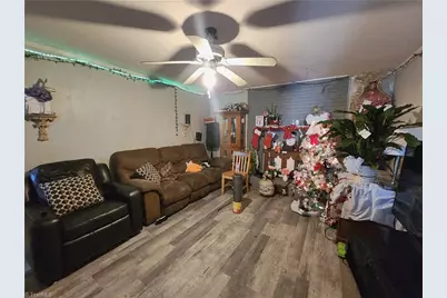 916 Liberty Drive, Thomasville, NC 27360 - Photo 6