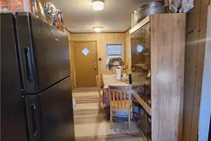 916 Liberty Dr, Thomasville, NC 27360 - Photo 8