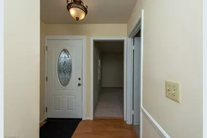 5114 Lawndale Drive, Greensboro, NC 27455 - Photo 14