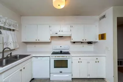 5114 Lawndale Drive, Greensboro, NC 27455 - Photo 24