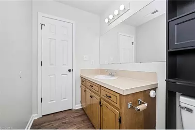 193 Laura Street, Winston-Salem, NC 27107 - Photo 18