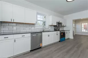 6 Forsyth St, Thomasville, NC 27360 - Photo 16