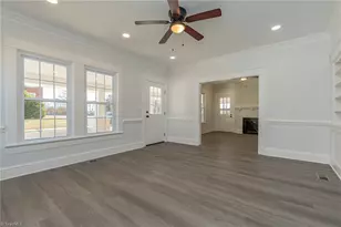 6 Forsyth St, Thomasville, NC 27360 - Photo 12